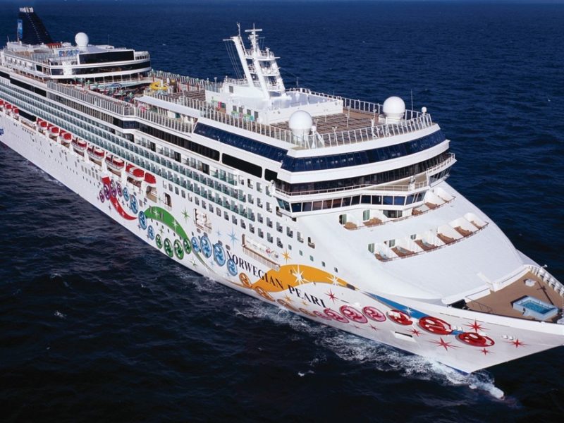 Cruiseschip Norwegian Pearl - Norwegian Cruise Line