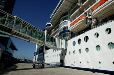 Aangepast schutregime Zeesluis IJmuiden heeft invloed op aanlopen bij Cruise Port Amsterdam